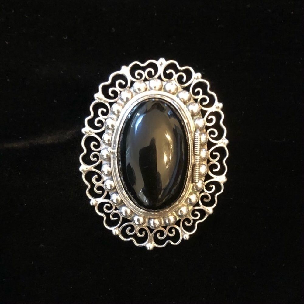 LOCKET PIN VINTAGE 30s/40s ONYX SILVER FILIGREE